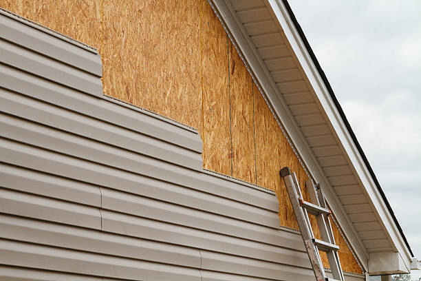 24/7 Emergency Vinyl Siding experts in Canton, PA